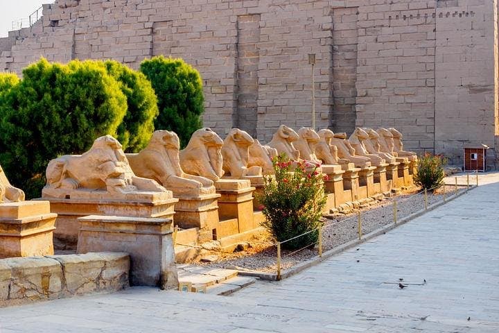 Luxor East & West Bank: Two-Day Temples, Tombs and Nile Transfer from Cairo photo 4