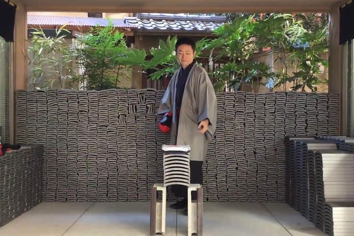 Kawara Smash in Asakusa: Tile-Breaking Experience in Tokyo photo 4