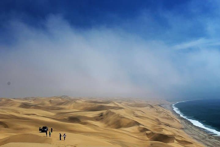 Namibia Extreme Sports Package: Sandboarding, Skydiving & Desert Ballooning photo 5