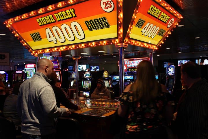 Taste and Neon: Fremont Street Bites & Brews Guided Walk with Photos photo 2