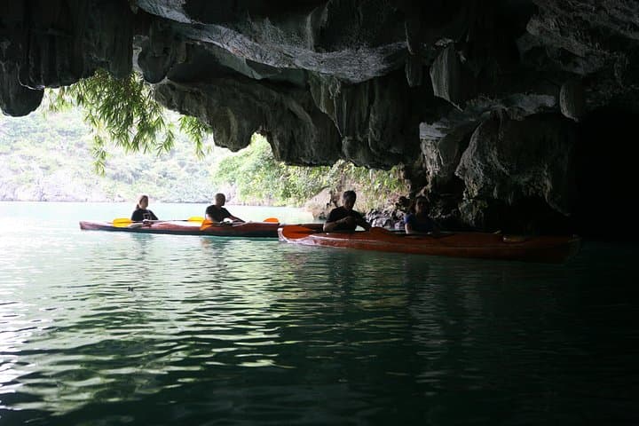 3-Day Oriental Sails Cruise and Kayaking in Halong Bay from Hanoi photo 3