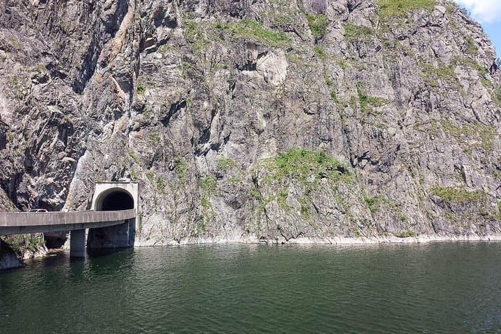 Transfagarasan Road Day Trip to Balea Lake and Balea Waterfall photo 2