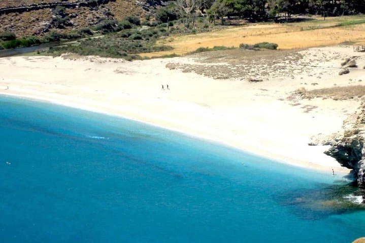 Achla Beach & Gria Lighthouse Tour on Andros — River-Fed Beaches and Coastal Views
