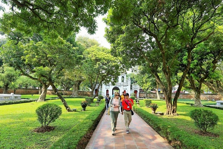 Hanoi Morning Highlights: Private Crowd-Free Half-Day City Tour photo 3