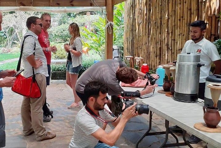 Full-Day Coffee Tour and Santa Teresa Thermal Waters from San Salvador