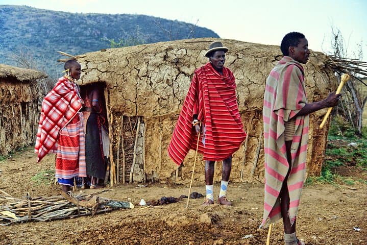 2-Night Maasai Mara Road Safari: Group-Joining Game Drive from Nairobi photo 3