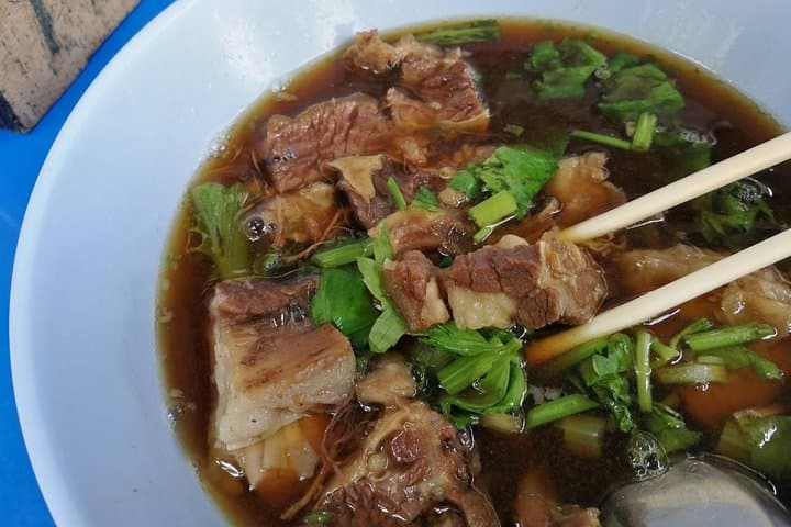 Pedal Through Talad Nang Loeng: Bangkok Old-Town Bike & Street-Food Lunch