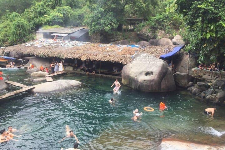 Hai Van Pass Motorbike Tour: EasyRider One‑Way Ride from Hue to Da Nang photo 2