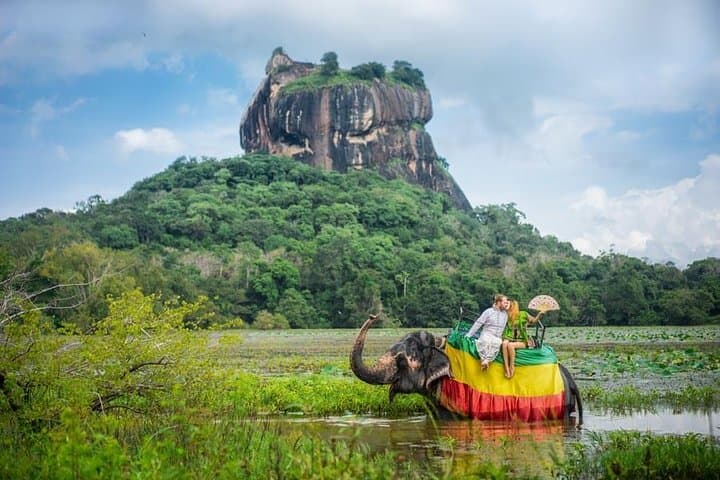 Capture Memories with a Vacation Photographer in Negombo photo 2