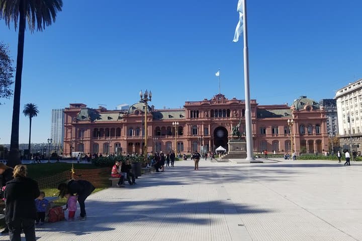 Private Buenos Aires City Tour: History, Tango & Recoleta Cemetery photo 3