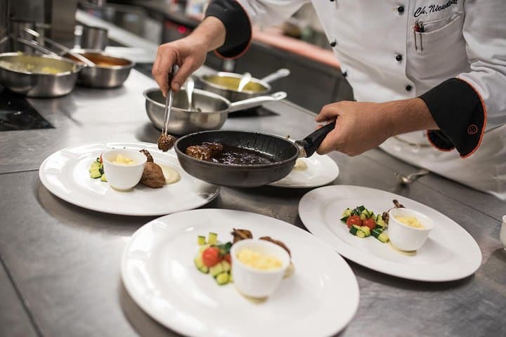 Backstage Dining in Zermatt: Winter Kitchen-Around Culinary Tour