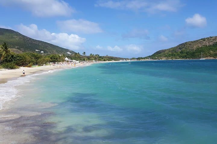 Cockleshell Beach Day Trip from Basseterre — Beach Clubs, Snorkel & Parasailing photo 2