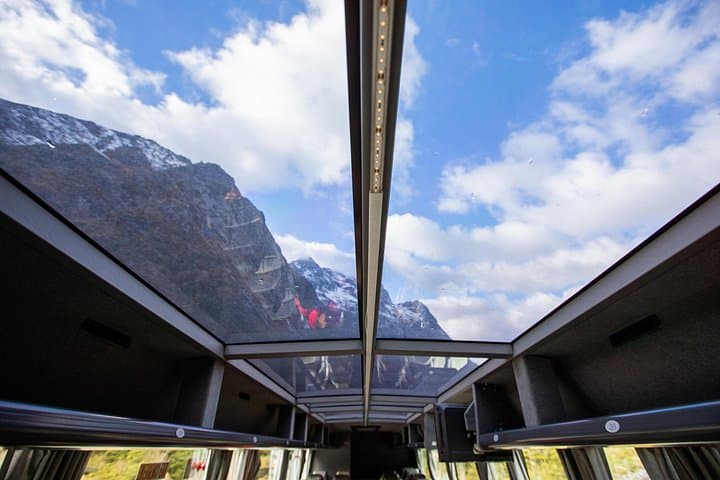 Mount Cook to Queenstown Scenic Coach — Half-Day Southern Alps Sightseeing photo 4