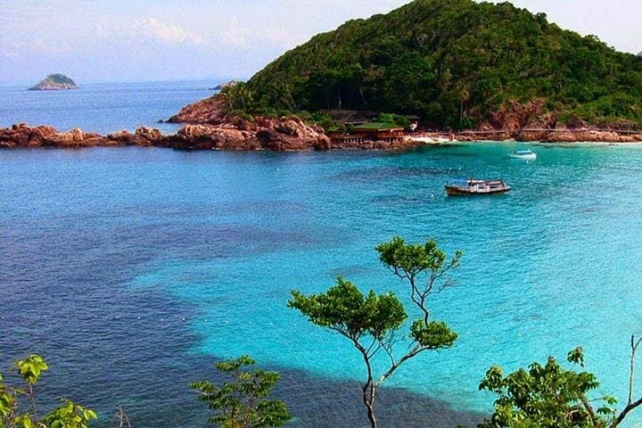 Snorkel Menjangan & Tabuhan: Full-Day Boat Trip from Banyuwangi to Pristine Reefs and White-Sand Beaches photo 5
