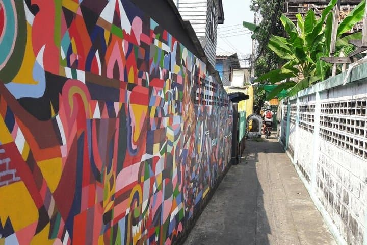 Wang Lang Cycling: Royal Barge Museum & Riverside Community Ride in Bangkok photo 2