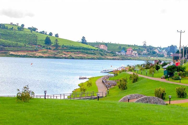 3-Day Private Tour to Kandy, Nuwara Eliya & Sigiriya — Hill Country & Rock Fortress Highlights photo 4