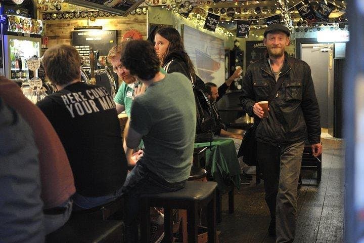 Taste Scotch in Edinburgh: Private 3-Hour Whisky Walking Tour with a Local Host photo 4