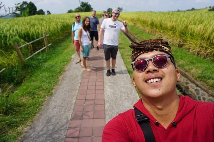 Custom Bali Private Driver Tour: Ubud, Rice Terraces & Temples in 8–10 Hours