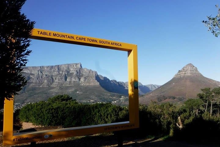 Lion's Head to Signal Hill Trail Run — Morning Route in Cape Town photo 2