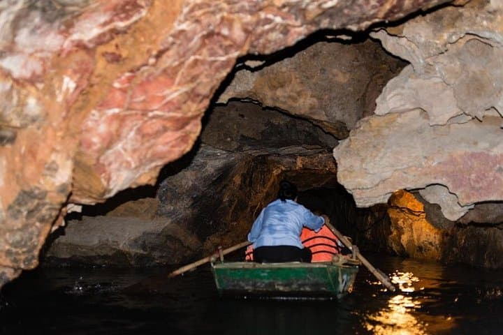 Hoa Lu and Trang An Day Tour from Hanoi — Ancient Capital & Grotto Boat Trip photo 2