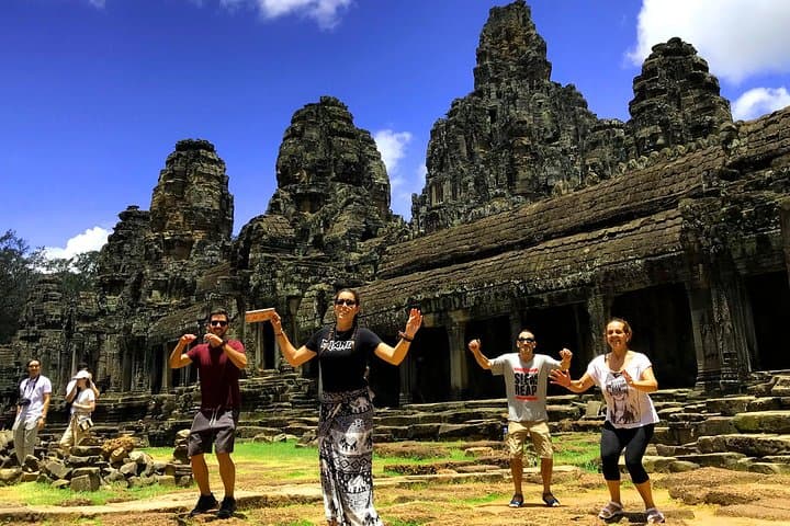 Two-Day Angkor Small Circuit & Beng Mealea: Temples, Tonle Sap & Bakheng Sunset photo 3