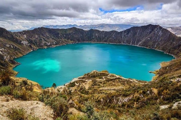 6-Day Ecuador Andes, Amazon & Volcanoes: Quito to Cotopaxi Adventure photo 3