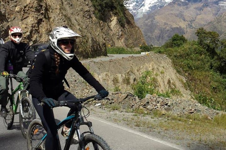 Inka Jungle 4-Day: Bike, Raft, Zipline & Machu Picchu from Cusco photo 2