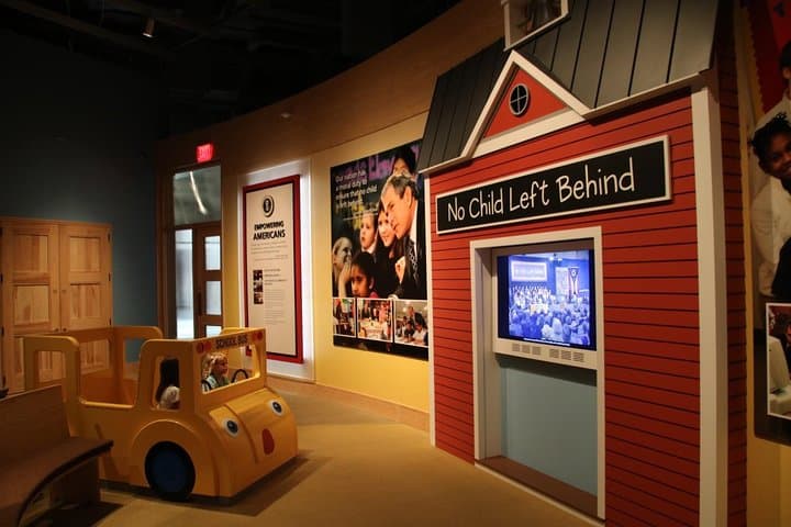 Inside the George W. Bush Presidential Library: Dallas Tour Guide photo 6
