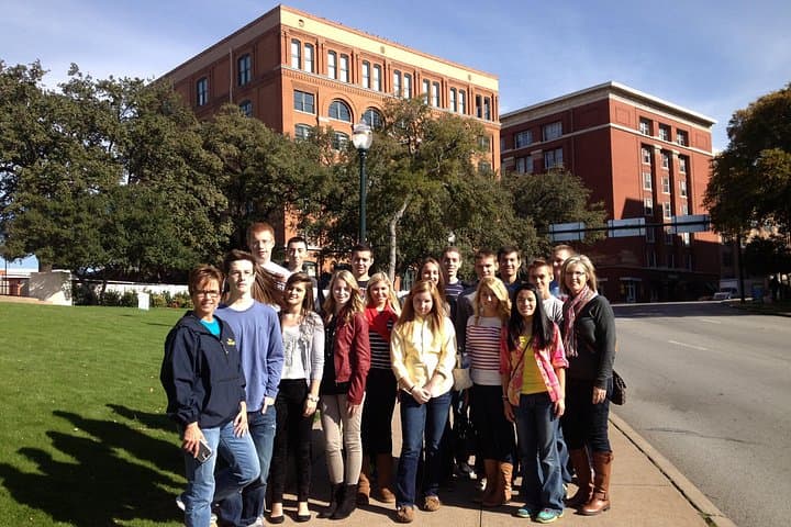 JFK Historical Tour: Walk Dealey Plaza and Trace the 1963 Motorcade Route photo 1