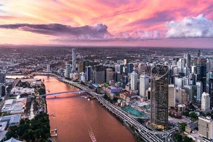 Sunset Helicopter Orbit Over Brisbane: Private 25-Minute City Flight photo 3