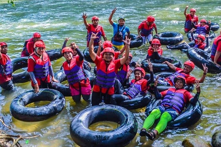 Gopeng River Tubing on Kampar River: 3.5 km Splash Adventure from Kuala Lumpur