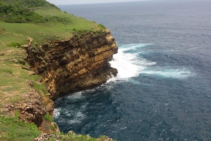 Explore Lombok's Midsouth Coastline: Tunak, Merese Hill & Kuta Beaches photo 2