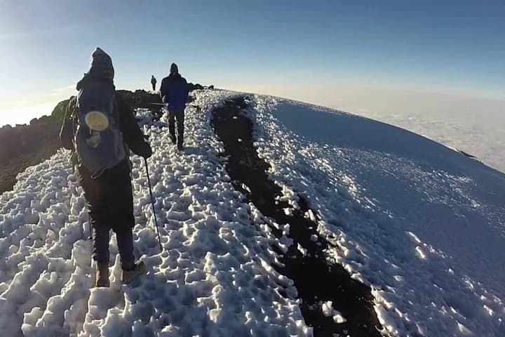 7-Day Kilimanjaro Machame Route: Practical Guide to Summiting Uhuru Peak photo 2