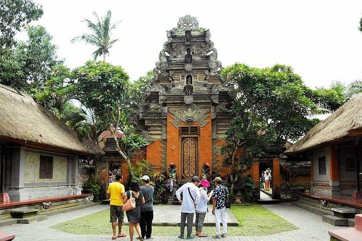 Ubud Waterfall Tour: Tegenungan, Tegalalang & Ubud Cultural Day Trip photo 4