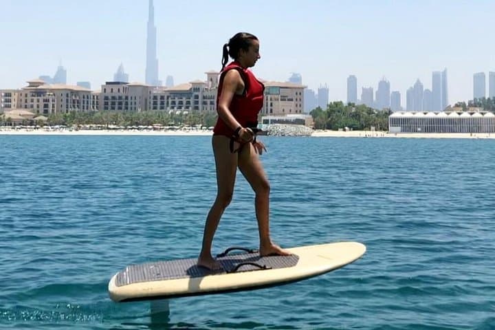 Efoil in Dubai: 1-Hour Electric Foil Ride with Burj Khalifa Views photo 4