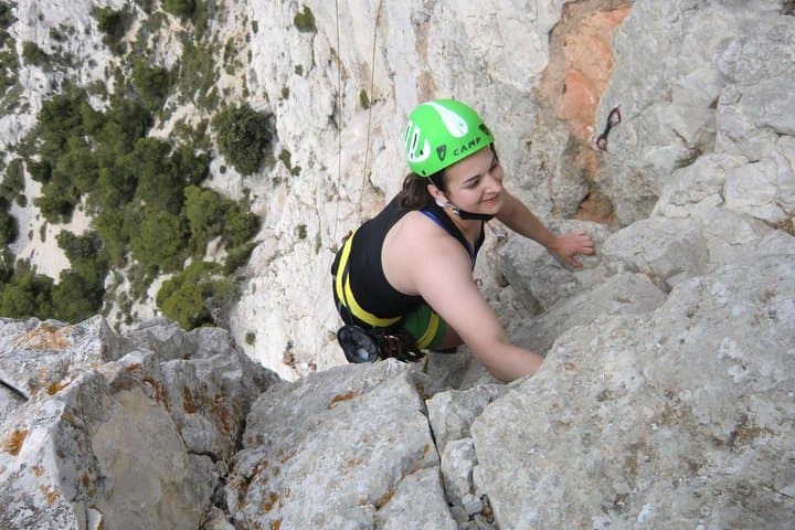Multi-Pitch Climbing in Calanques National Park — Day Climb from La Ciotat photo 4