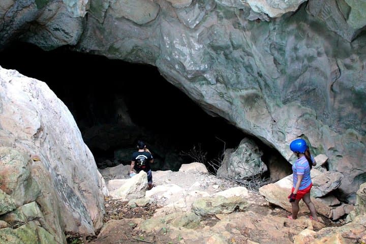 Discover Perak’s Kandu Cave: Guided Day Trip from Kuala Lumpur