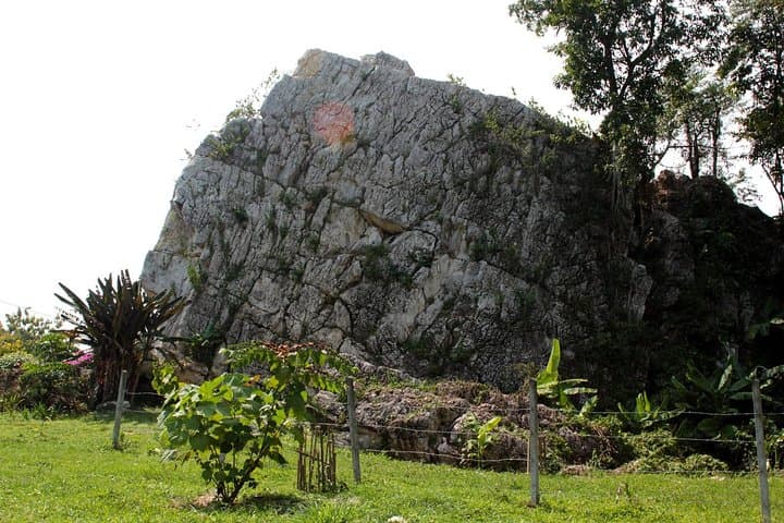 Discover Perak’s Kandu Cave: Guided Day Trip from Kuala Lumpur photo 5