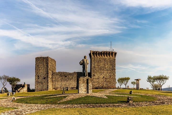 Knights Templar Route Private Tour: Tomar, Almourol & Ourém Castles with Tejo Boat Trip photo 2
