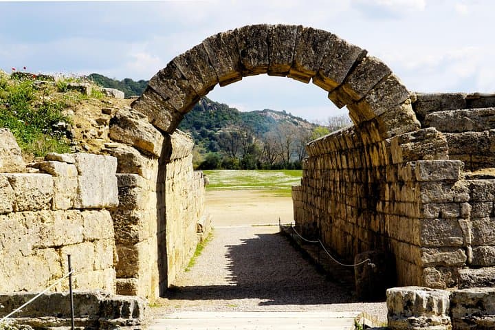 5-Day Private Tour: Meteora, Delphi, Olympia and Argolida — Classical Greece Road Journey photo 5