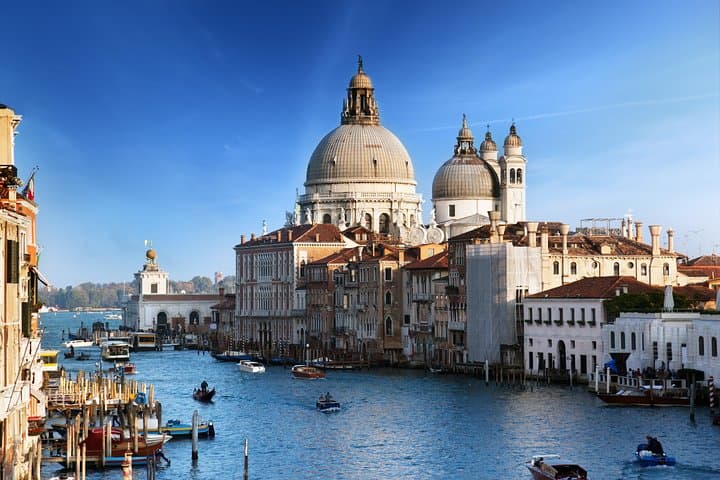 Venice Grand Canal Panoramic Motorboat Tour — 1-Hour Small-Group Experience