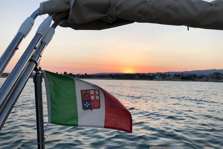 Exploring Sicily's Plemmirio Marine Reserve: A 4-Hour Boat Adventure from Avola photo 3