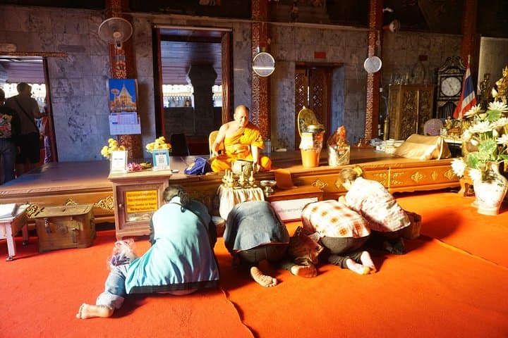 Half-Day Doi Suthep & Khun Chang Khian Private Tour from Chiang Mai