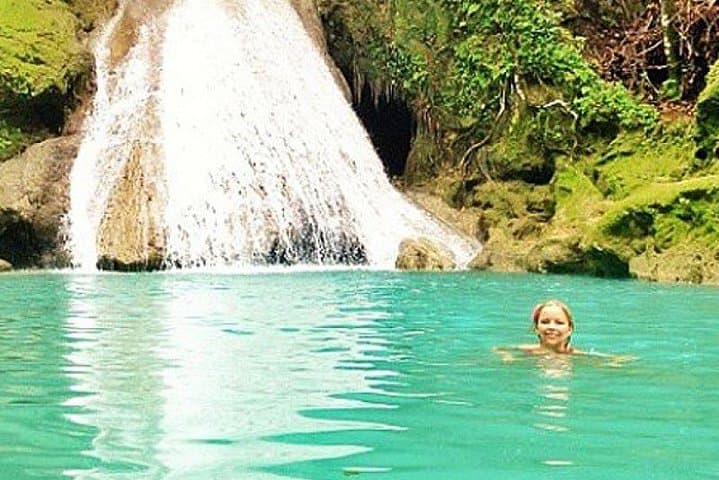 Blue Hole Adventure from Ocho Rios: Secret Falls, Cliff Jumps & Caves