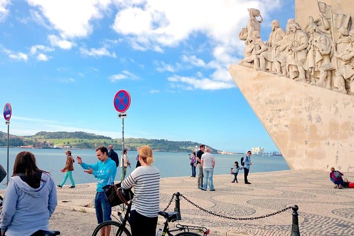 Lisbon Waterfront Bike Tour: 4‑Hour Easy Ride from City Center to Belém photo 6