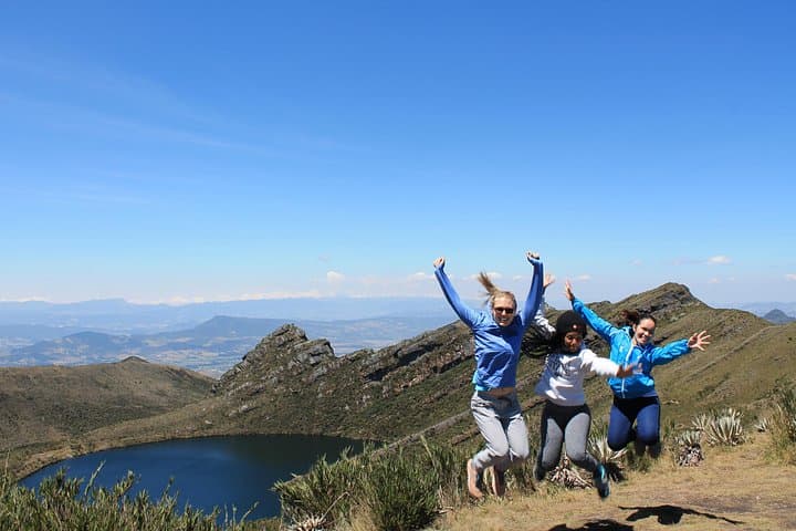 Private Chingaza Hike from Bogotá: Day Trip to Andean Páramo and Lagoons photo 3