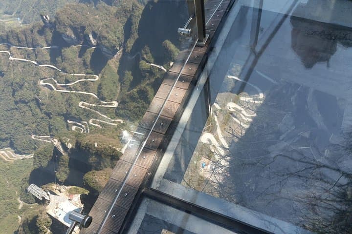 tianmen-mountain-skywalk-private-day-tour-to-fenghuang photo 4