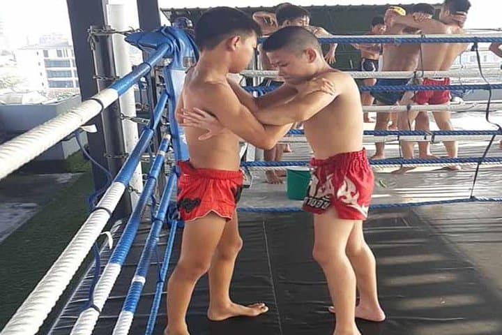 Bangkok Muay Thai Lesson for Families: Beginner-Friendly Training on a Top-Floor Studio photo 2