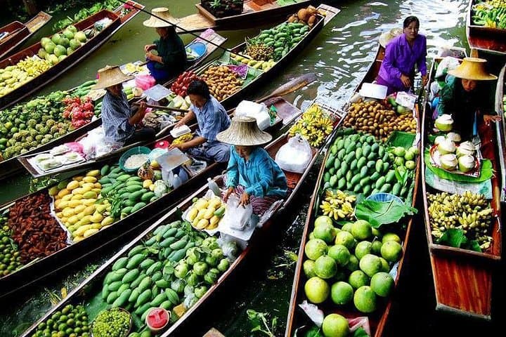 Half-Day Damnoen Saduak Floating Market Tour: Long-Tail Canals & Local Flavors photo 6