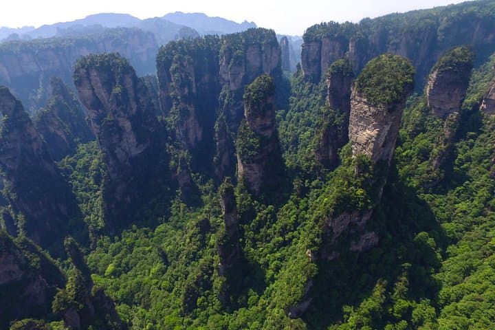 2-Day Private Zhangjiajie Tour — Avatar Mountain, Glass Bridge & Baofeng Lake